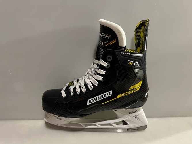 New Bauer Supreme M3 Skates - Intermediate Size 6.5 D