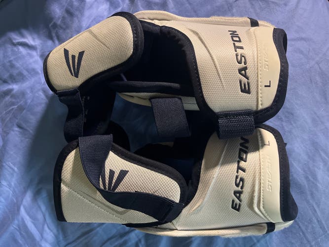 Junior Large Easton Pro Elbow Pads (Used)