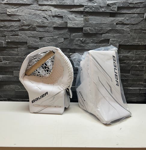 Bauer GSX Intermediate Glove & Blocker.  *Glove ships broken in*
