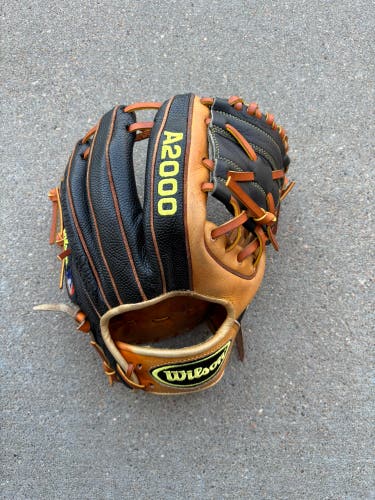 Wilson A2000 Pro Stock X2 11.25" (Used)