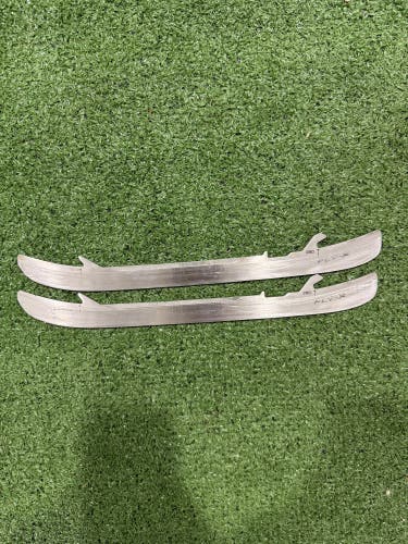 Bauer Fly-X Holders, Runners, & Replacement Steel Blades 280 mm (Used)