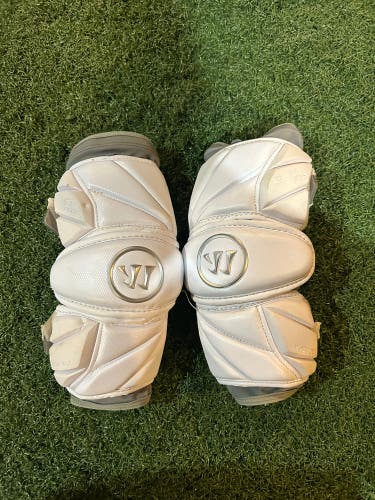Medium Adult Warrior Evo Pro Arm Pads (Used)