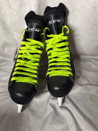 CCM 52 Super Rapide Ice Hockey Skates Size 6 Black – Good Condition