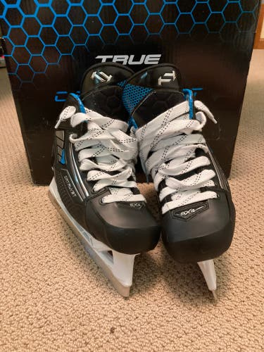 2024 True Catalyst 5x4 Hockey Goalie Skates 9 (Used)