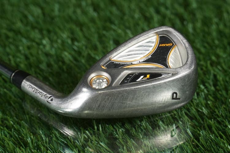 TaylorMade r7 Draw Pitching Wedge "P" T-Step 90 Regular Flex Steel Shaft RH