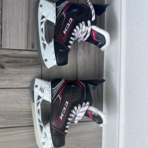 2017 CCM JetSpeed FT360 Hockey Skates Size 6 (Used)