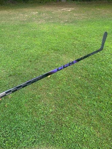 Senior CCM Ribcor Trigger 10 Pro Left Hand Hockey Stick P29 70 Flex (New)