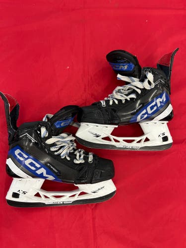 Senior CCM JetSpeed XTRA PLUS Hockey Skates | Size 7.5