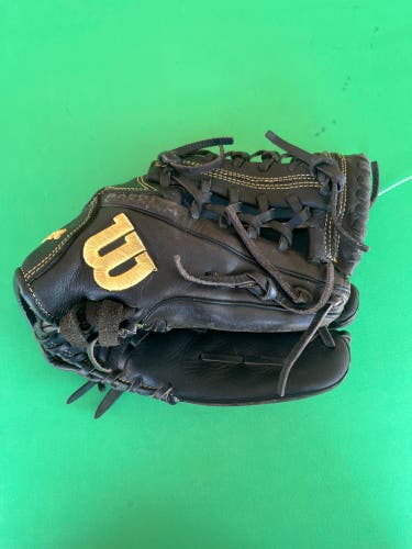 Wilson A950 RH Baseball Glove 11.75" (Used)