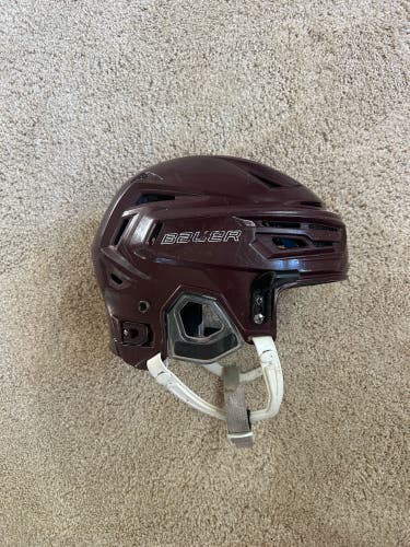 Maroon Medium Bauer Re-Akt 150 Helmet (Used)
