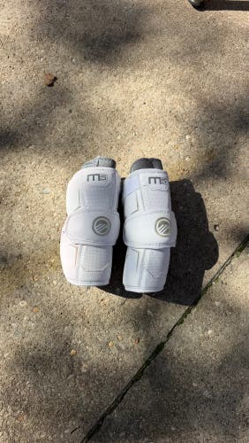 Small Adult Maverik M5 Arm Pads
