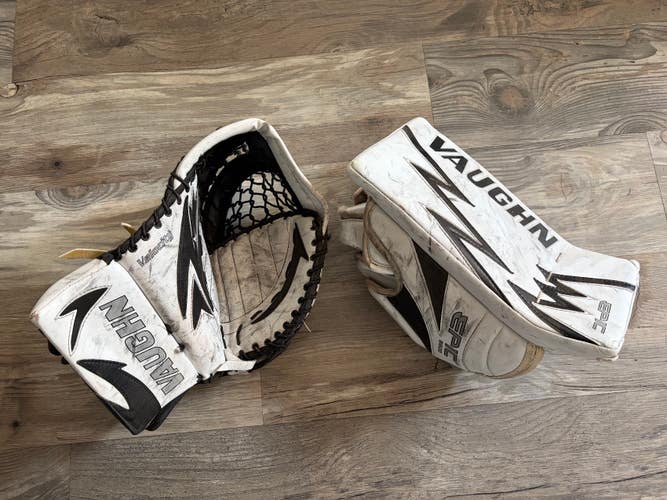 Vaughn Glove and Blocker Regular (Used)