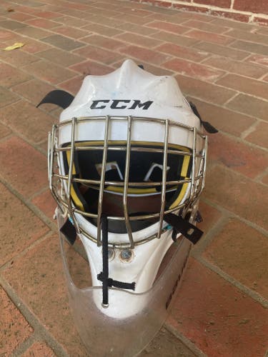 Senior CCM Axis 1.5 Goalie Mask (Used)