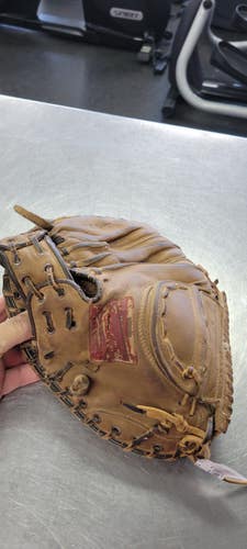 Used Rawlings RAY FOSSE MJ50 BB/SB Catchers RH Throw None 32" 11497-S000161287