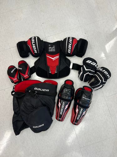 Youth Medium Bauer Starter Kit