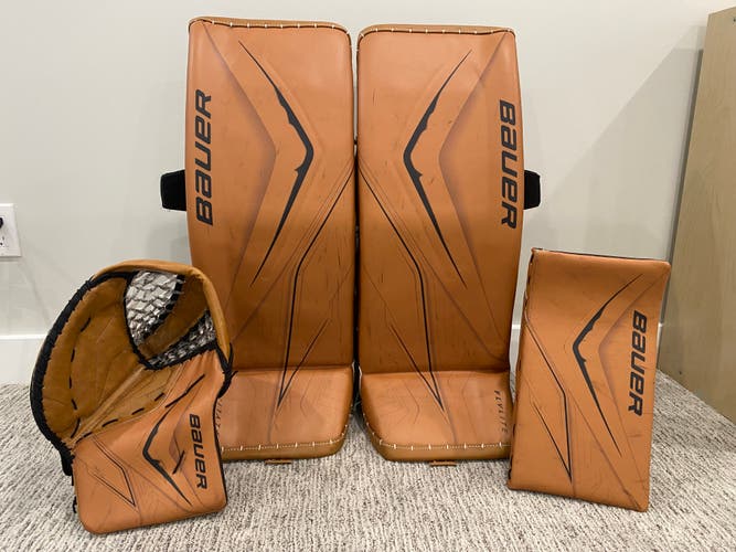 Bauer FlyLite Pro Custom Goalie Set – 33” + 2” – FULL RIGHT