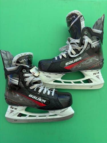 Bauer Vapor X3 Senior Hockey Skates | Regular Width | Size 9