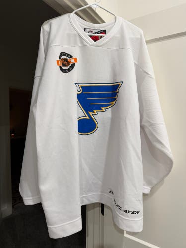 St. Louis Blues White XXL Men's Jersey (Used)
