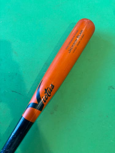 Victus Pro Reserve PC35  Bat Maple 28 oz 30"
