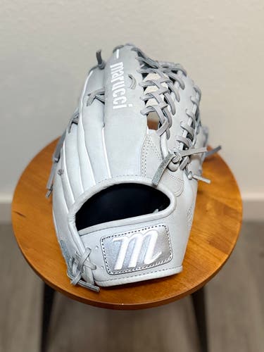 Marucci Cypress Series RHT Outfield Baseball Glove 12.75" Padded Thumb