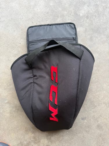 Senior CCM Goalie Mask bag (Used)