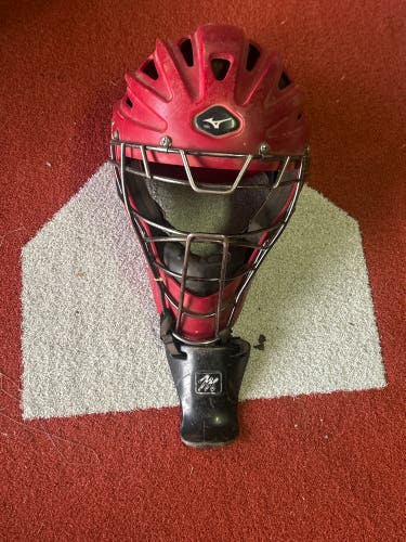 Mizuno G4 Samurai Catcher's Mask (Used)