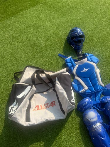 Blue All Star System 7 Axis Catcher's Set (Used)