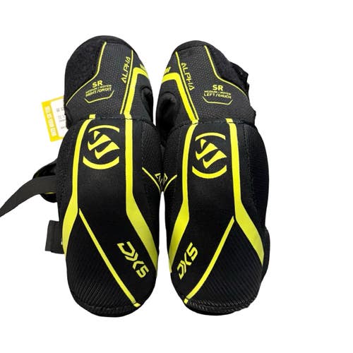 Used Warrior ALPHA DXS Senior Elbow Pads MD 10299-S000313380