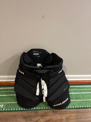 Senior Small Bauer Pro Hockey Goalie Pants (Used)