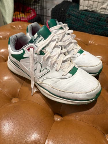 White Men's Size M 12.0 (W 13.0) Adult New Balance Heritage Golf Shoes