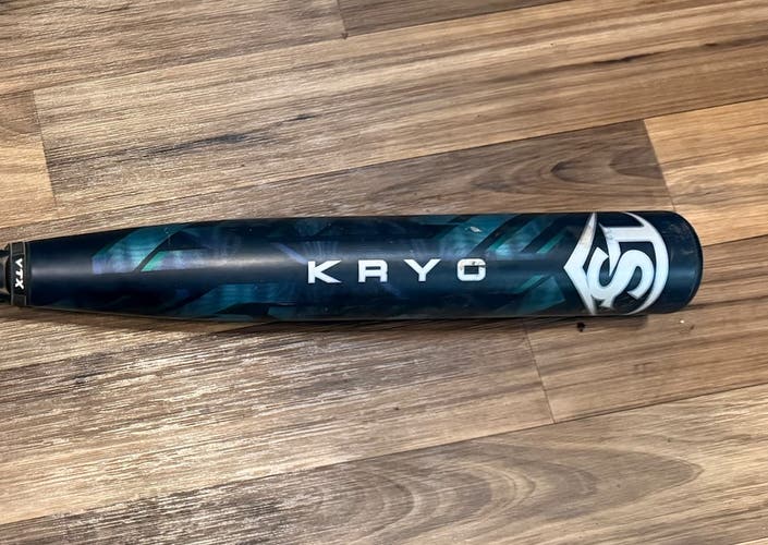 2025 Louisville Slugger Kryo Composite Bat (-11) 19 oz 30" (Used)
