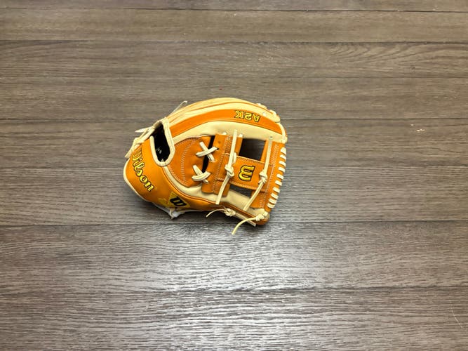 Wilson A2K MC26 11.75" I Web