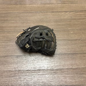 Wilson A2000 1613 12.25"  First Base Mitt
