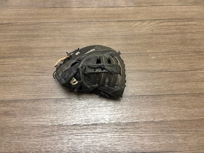 Wilson A2000 1613 12.25" First Base Mitt
