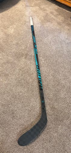 Intermediate Bauer Pulse Left Hand Hockey Stick P28 65 Flex (Used)