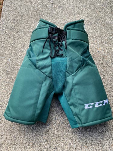 Men's Senior Medium CCM hp31 Hockey Pants Pro Stock (Used)