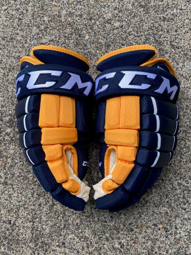 CCM HG97XP Gloves 15" (New)