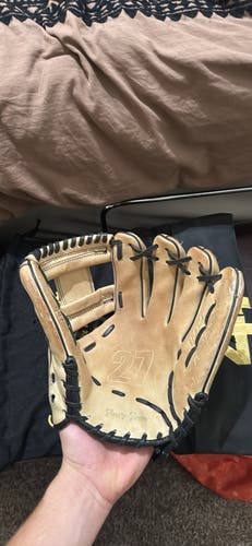 44 Pro 44 RH Infield Baseball Glove 11.5" (Used)