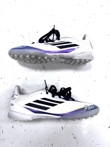 Used Adidas Soccer Turf Shoes White Junior 04.5 11860-S000313708