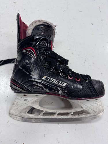 Used Bauer X800 Intermediate Hockey Skate Intermediate 3.5 11860-S000313834
