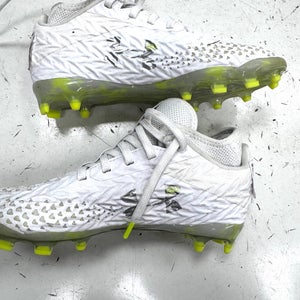 Used Under Armour LAX Cleats Boys White Junior 04 11860-S000314783