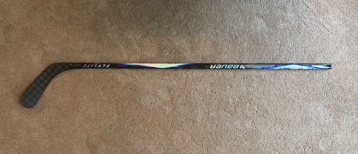 Senior Bauer Vapor Flylite Left Hand Hockey Stick P92 70 Flex (New)