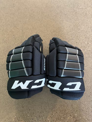 Black Senior CCM Edge Gloves 13" (Used)