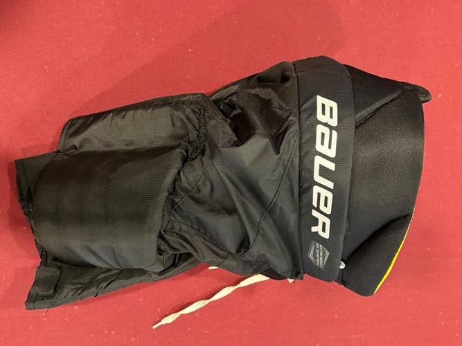 Men's Senior Medium Bauer Supreme 3S Hockey Pants (Used)