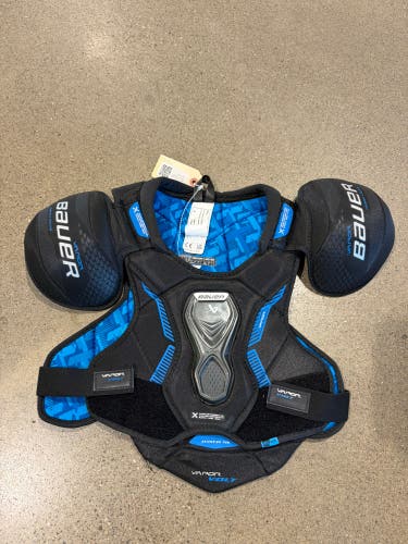 Medium Intermediate Bauer X Shoulder Pads (Used)