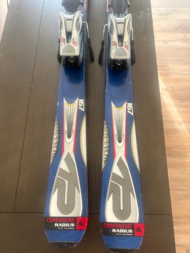 Unisex All Mountain 167 cm K2 Comanche Skis With Bindings (Used)