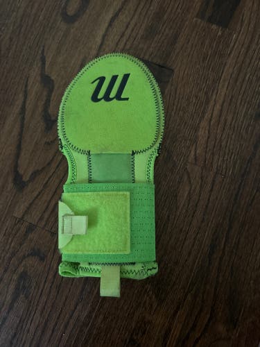 Green Junior Sliding Mitt (Used)