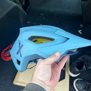Large Fox Speedframe Helmet - Used