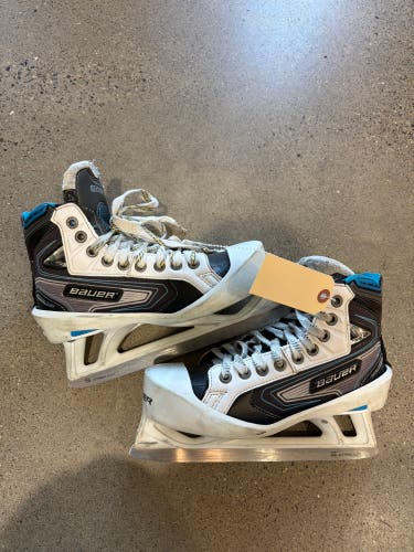 Intermediate Bauer Reactor 7000 Hockey Goalie Skates Size 4 (Used)