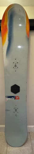 Unisex Burton Clash Snowboard All Mountain Without Bindings Directional Twin 157 cm (Used)